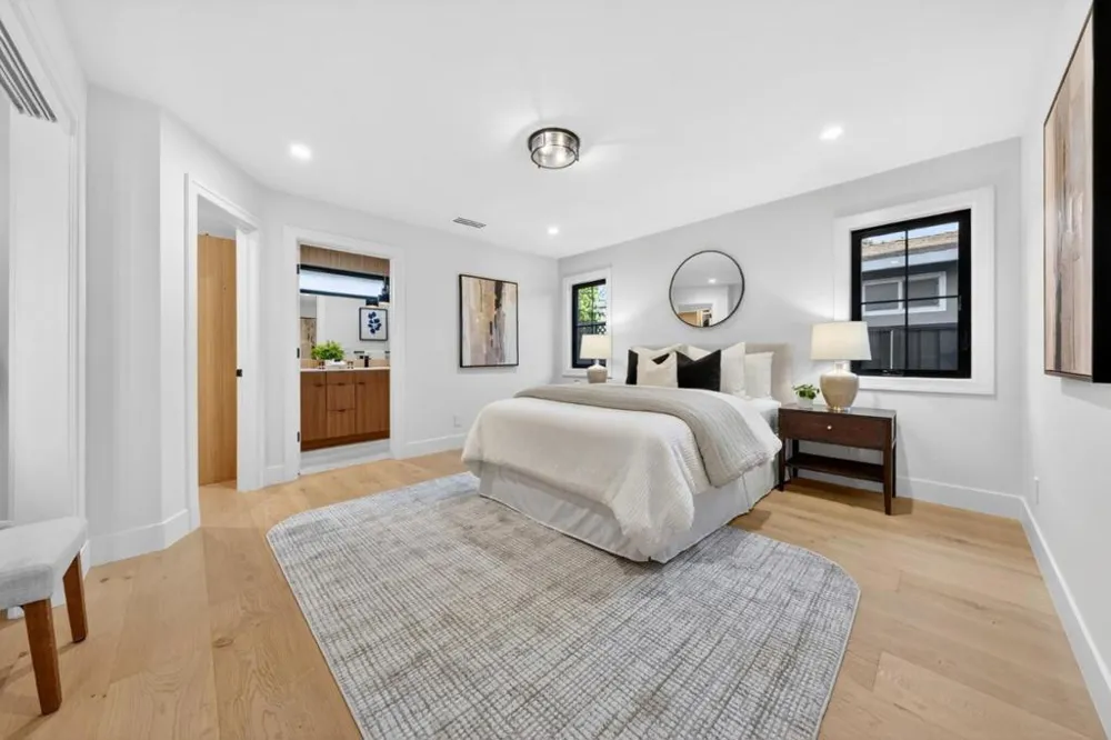 242 Howes Drive Los Gatos, CA 95032