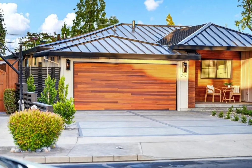 242 Howes Drive Los Gatos, CA 95032