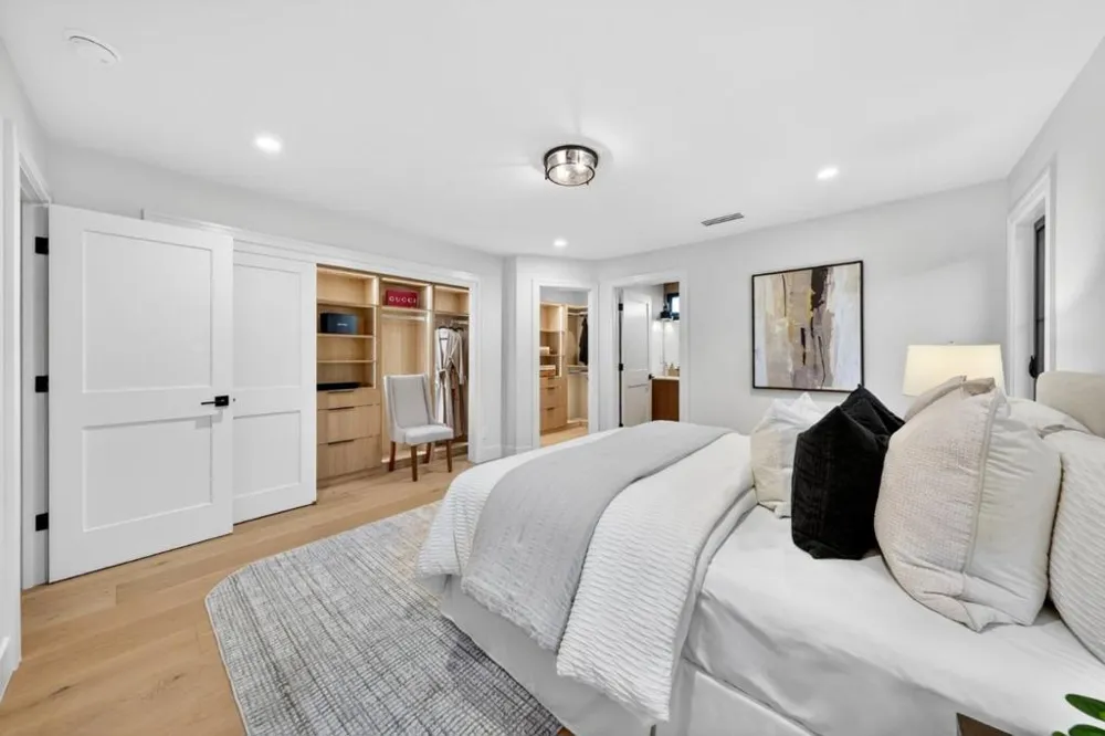 242 Howes Drive Los Gatos, CA 95032
