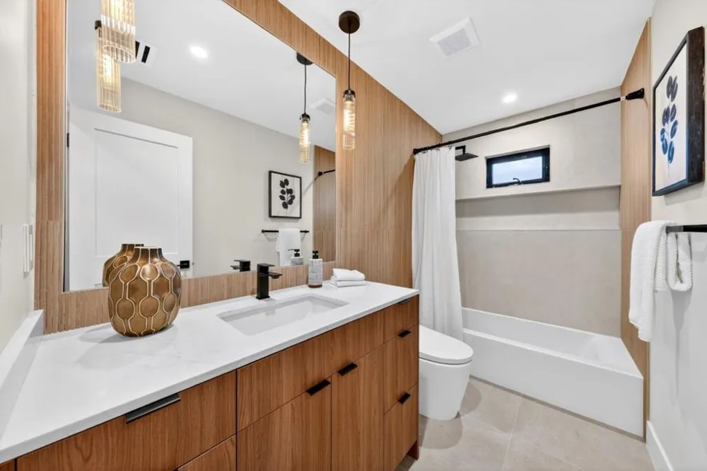 242 Howes Drive Los Gatos, CA 95032