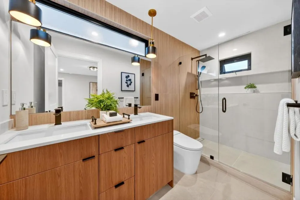 242 Howes Drive Los Gatos, CA 95032