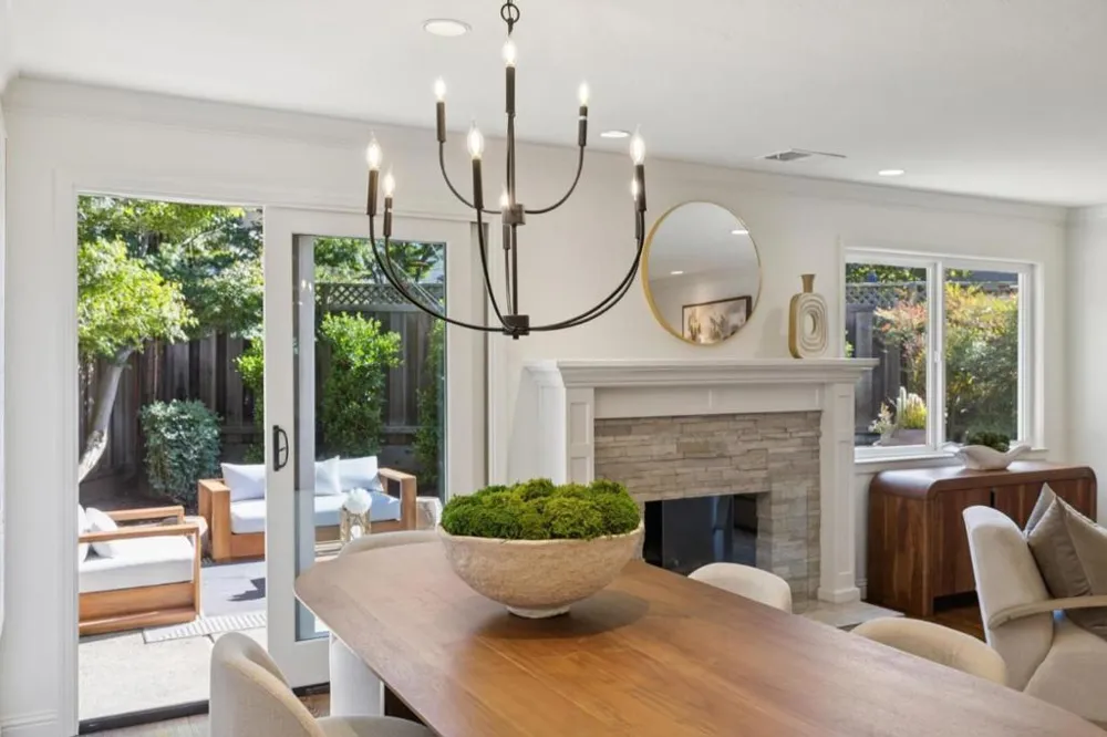 2071 Cecelia Way Mountain View, CA 94040