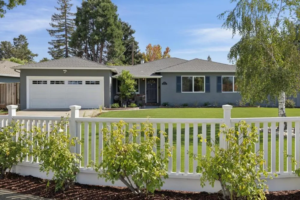 2071 Cecelia Way Mountain View, CA 94040
