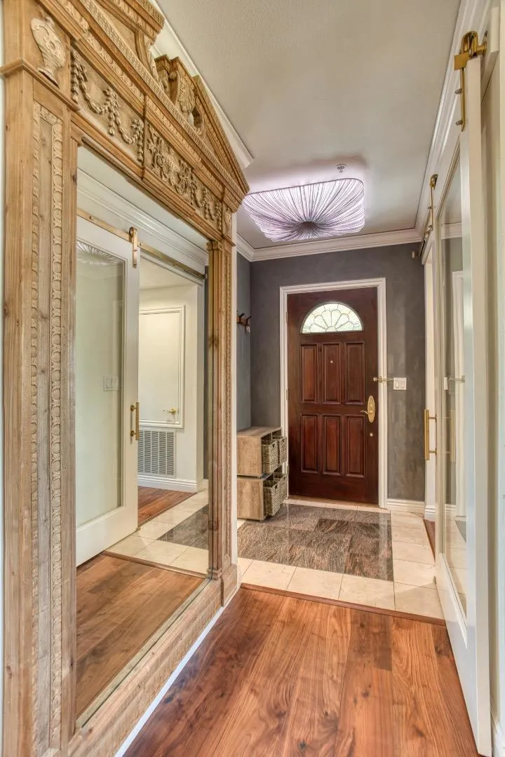 153 San Mateo Drive #201 San Mateo, CA 94401