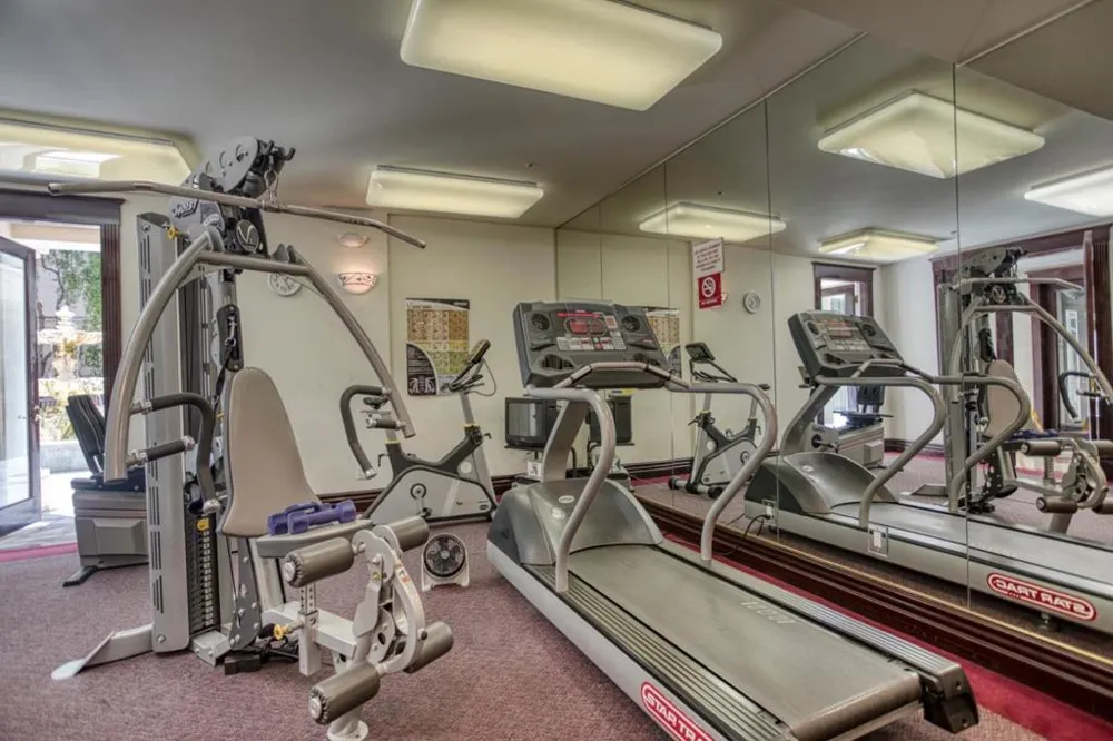 153 San Mateo Drive #201 San Mateo, CA 94401