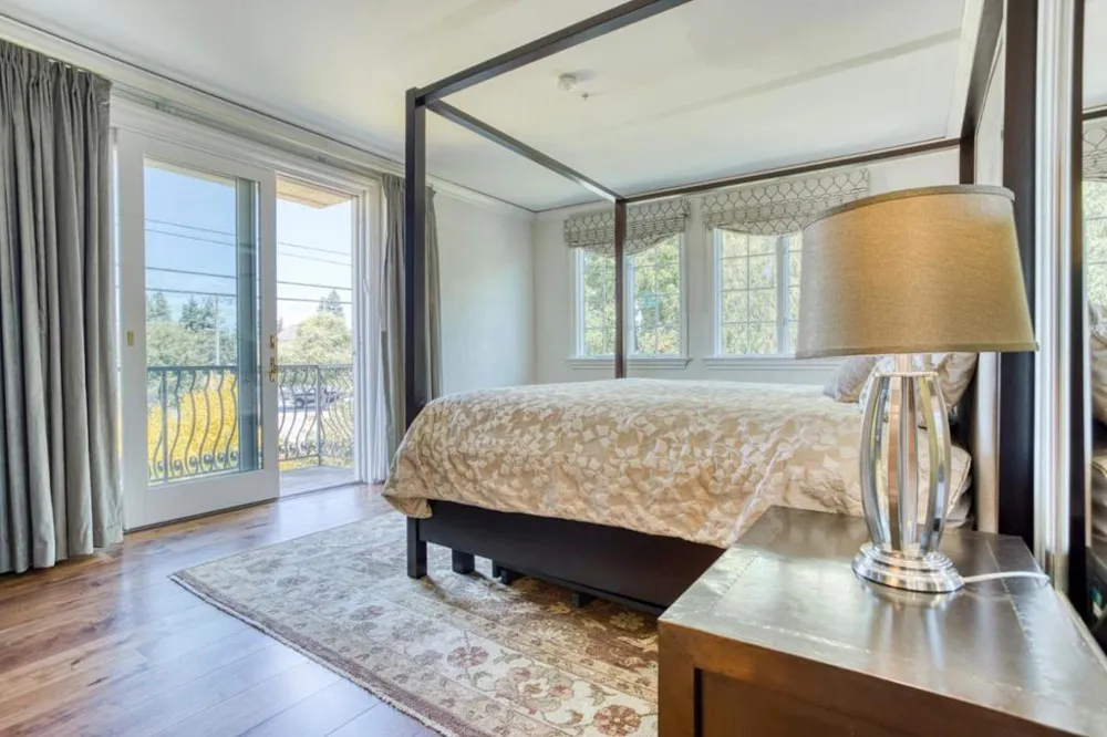 153 San Mateo Drive #201 San Mateo, CA 94401