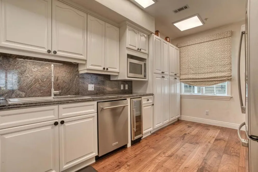 153 San Mateo Drive #201 San Mateo, CA 94401
