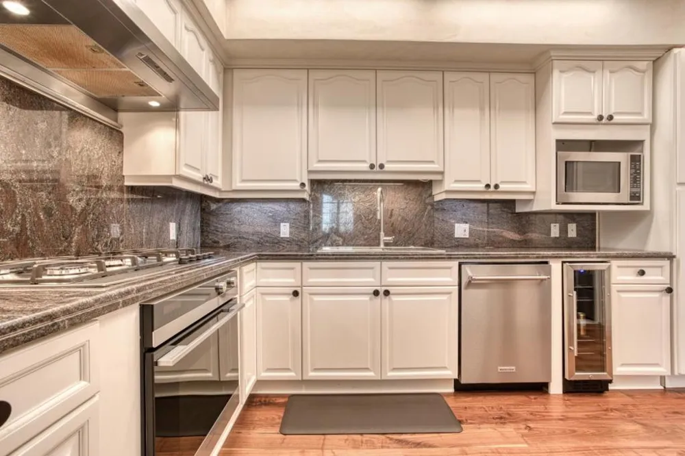 153 San Mateo Drive #201 San Mateo, CA 94401