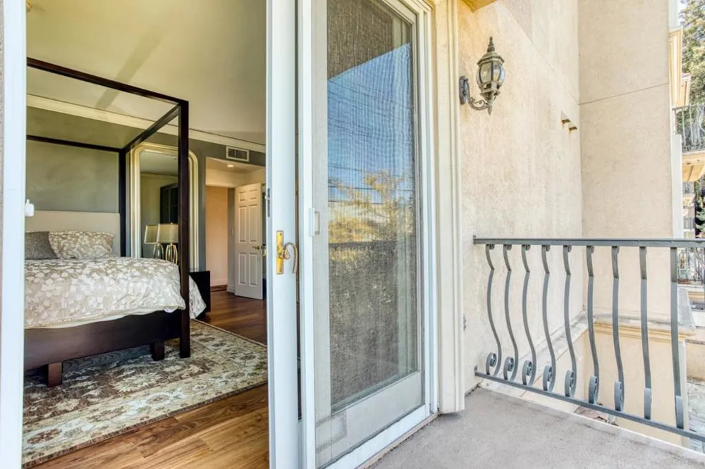 153 San Mateo Drive #201 San Mateo, CA 94401