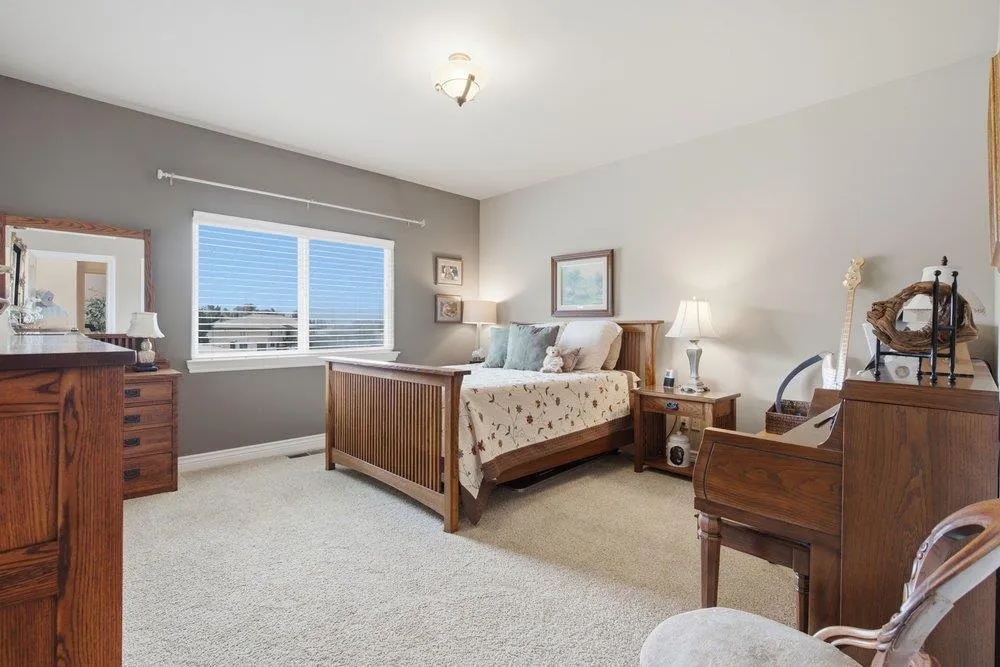 323 Taryn Court Hollister, CA 95023