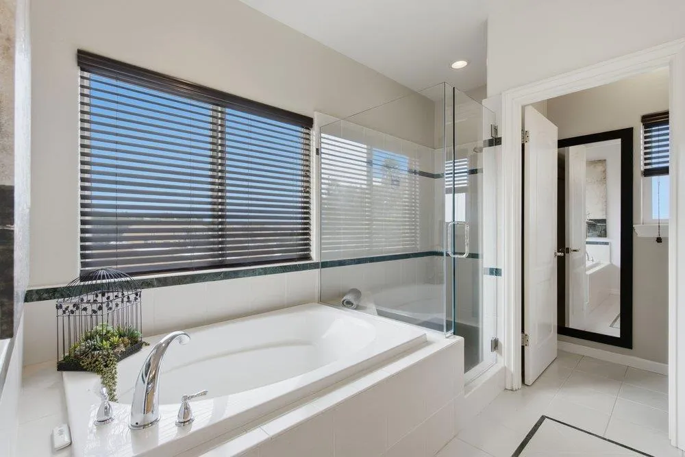 323 Taryn Court Hollister, CA 95023