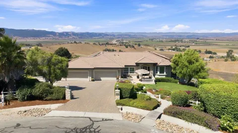 323 Taryn Court