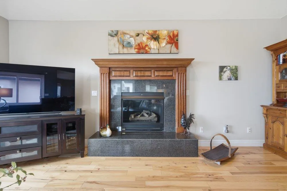 323 Taryn Court Hollister, CA 95023