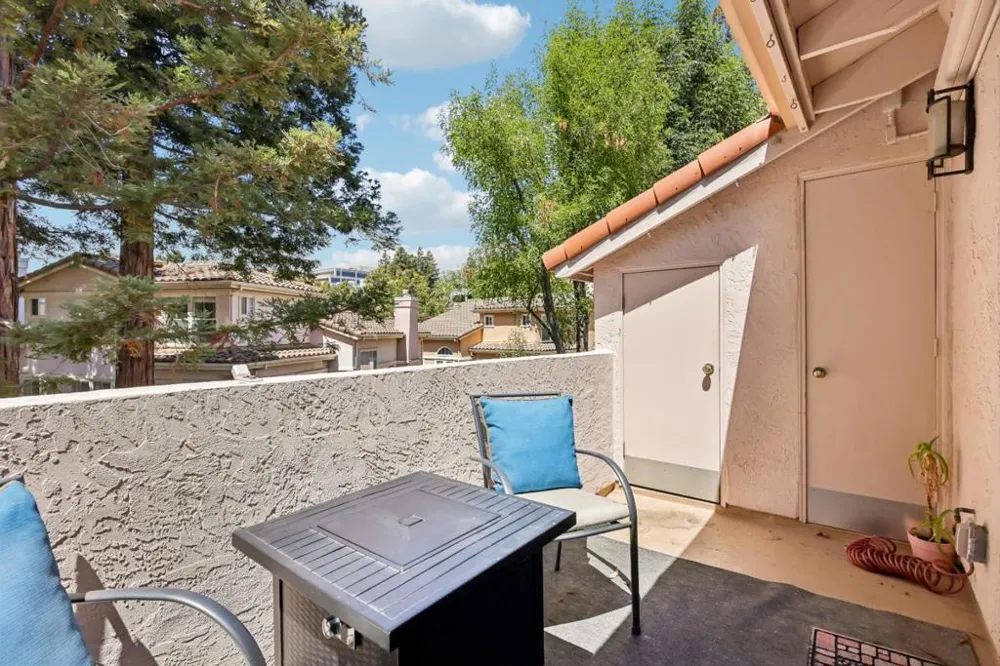 10241 Nile Drive Cupertino, CA 95014