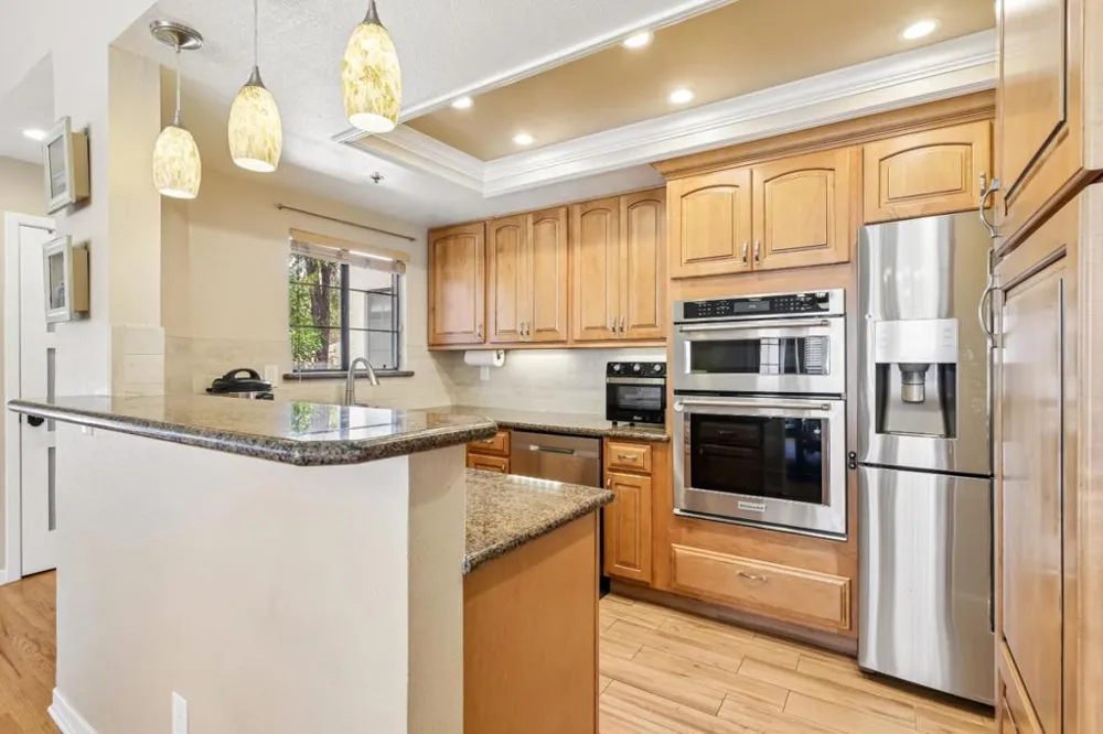 10241 Nile Drive Cupertino, CA 95014