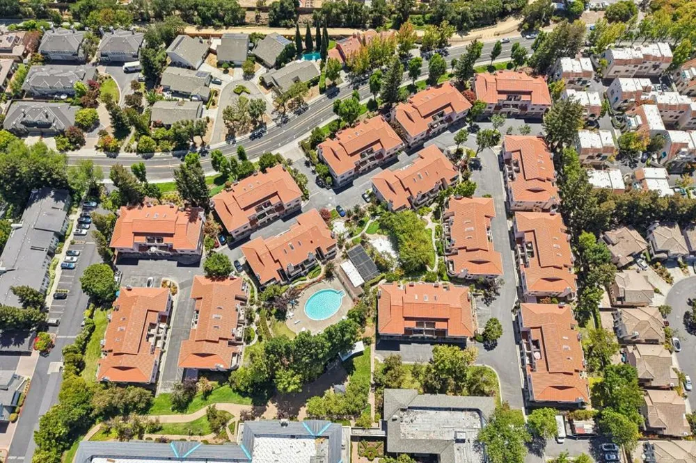 10241 Nile Drive Cupertino, CA 95014