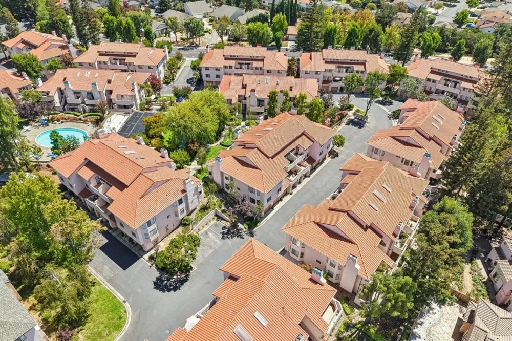 10241 Nile Drive Cupertino, CA 95014
