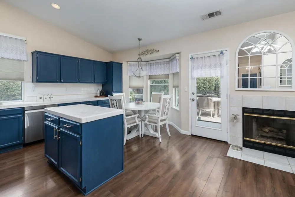 2671 Dennis Avenue Clovis, CA 93611