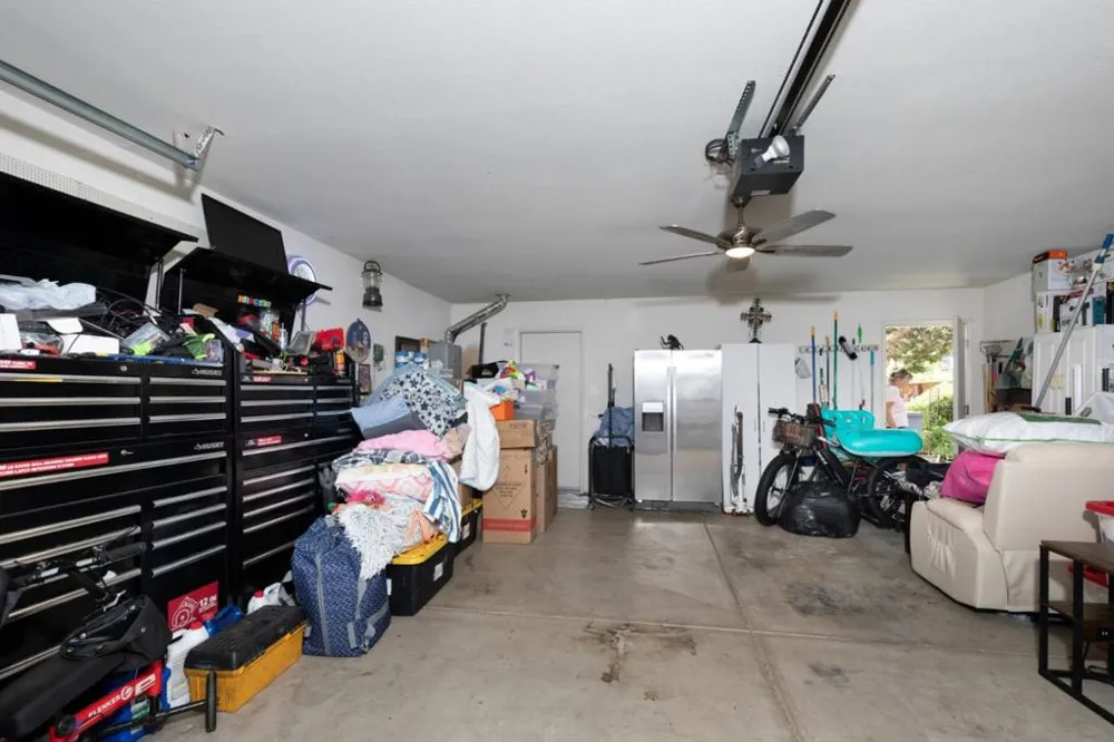 2671 Dennis Avenue Clovis, CA 93611