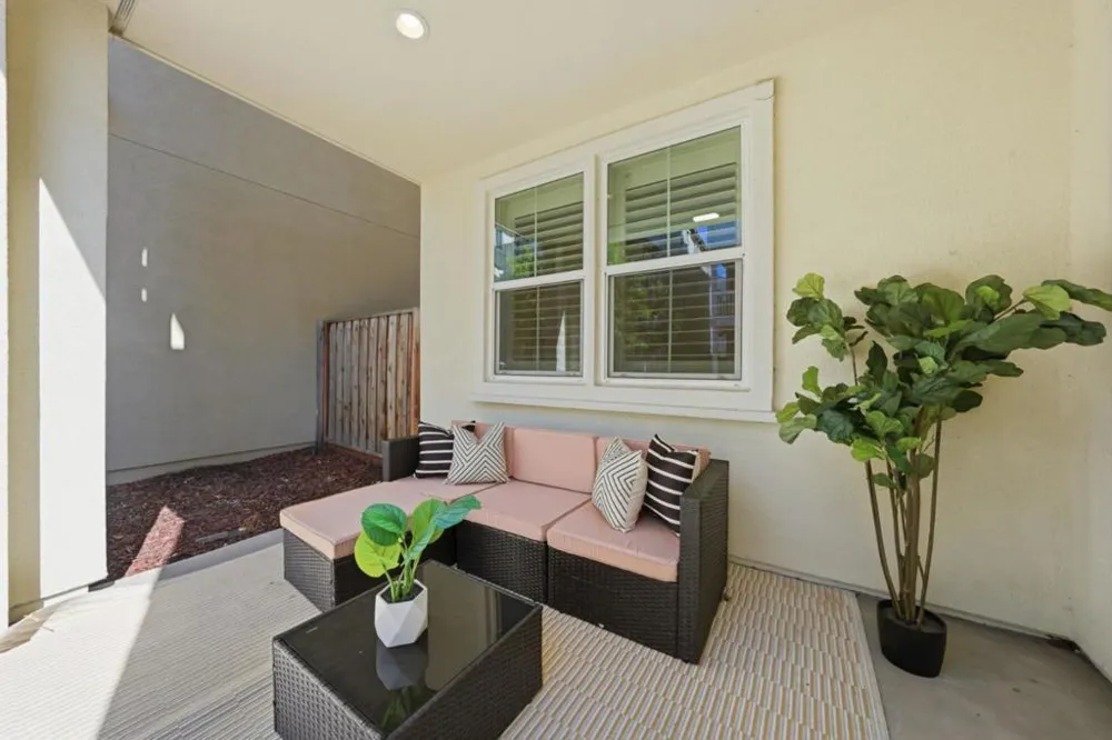 37517 Bay Crest Road Newark, CA 94560