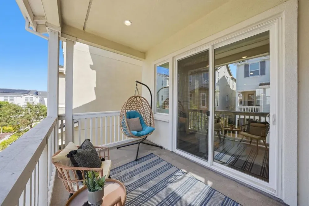 37517 Bay Crest Road Newark, CA 94560