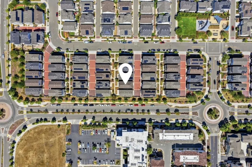 37517 Bay Crest Road Newark, CA 94560
