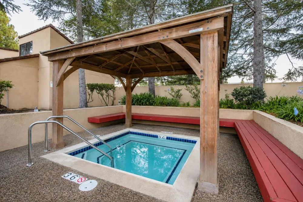 25912 Hayward Boulevard #215 Hayward, CA 94542
