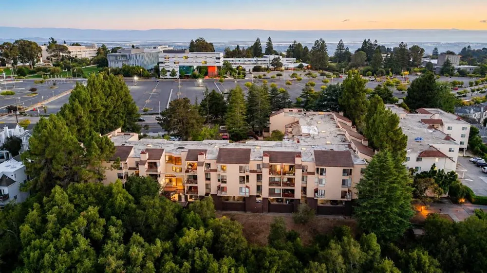 25912 Hayward Boulevard #215 Hayward, CA 94542