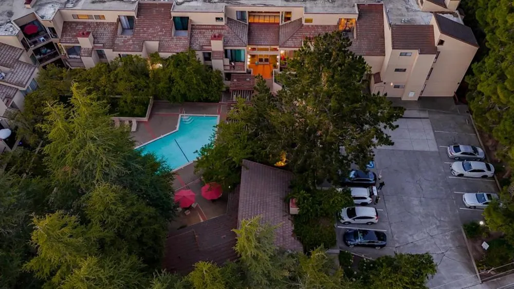 25912 Hayward Boulevard #215 Hayward, CA 94542