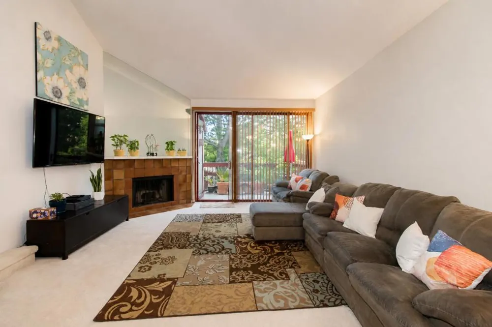 25912 Hayward Boulevard #215 Hayward, CA 94542