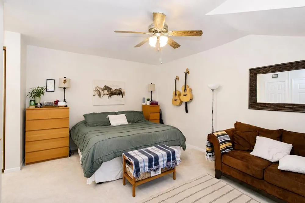 25912 Hayward Boulevard #215 Hayward, CA 94542