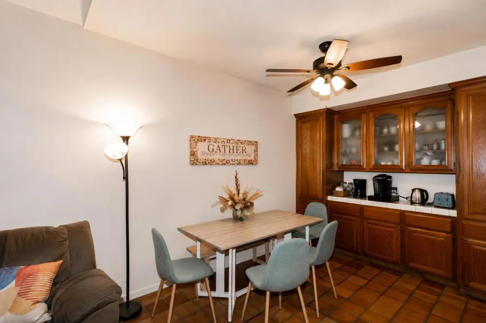25912 Hayward Boulevard #215 Hayward, CA 94542