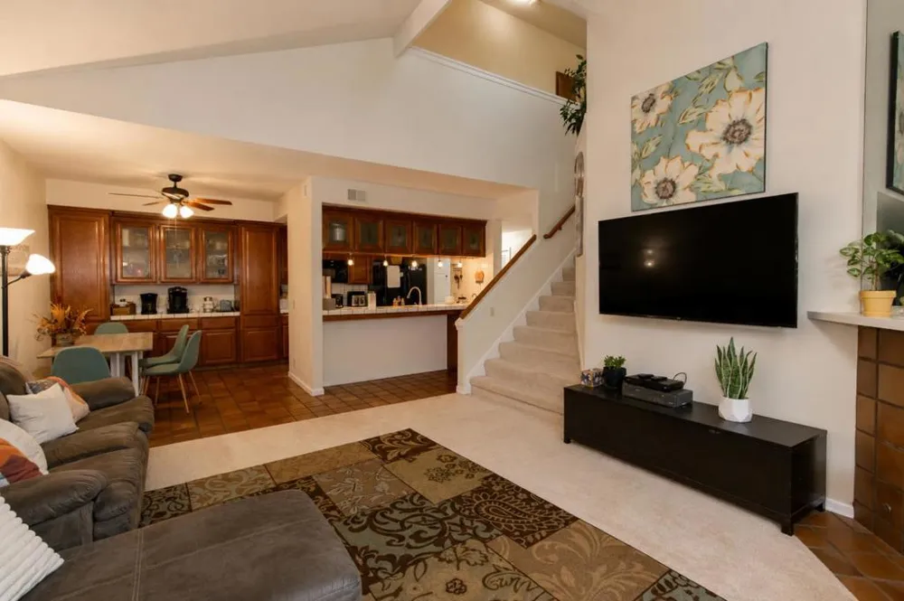 25912 Hayward Boulevard #215 Hayward, CA 94542