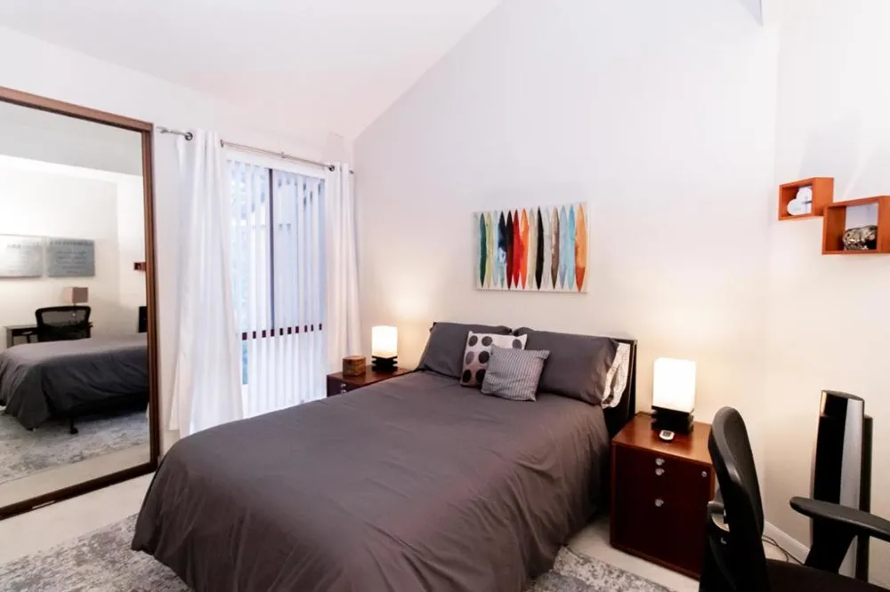 25912 Hayward Boulevard #215 Hayward, CA 94542