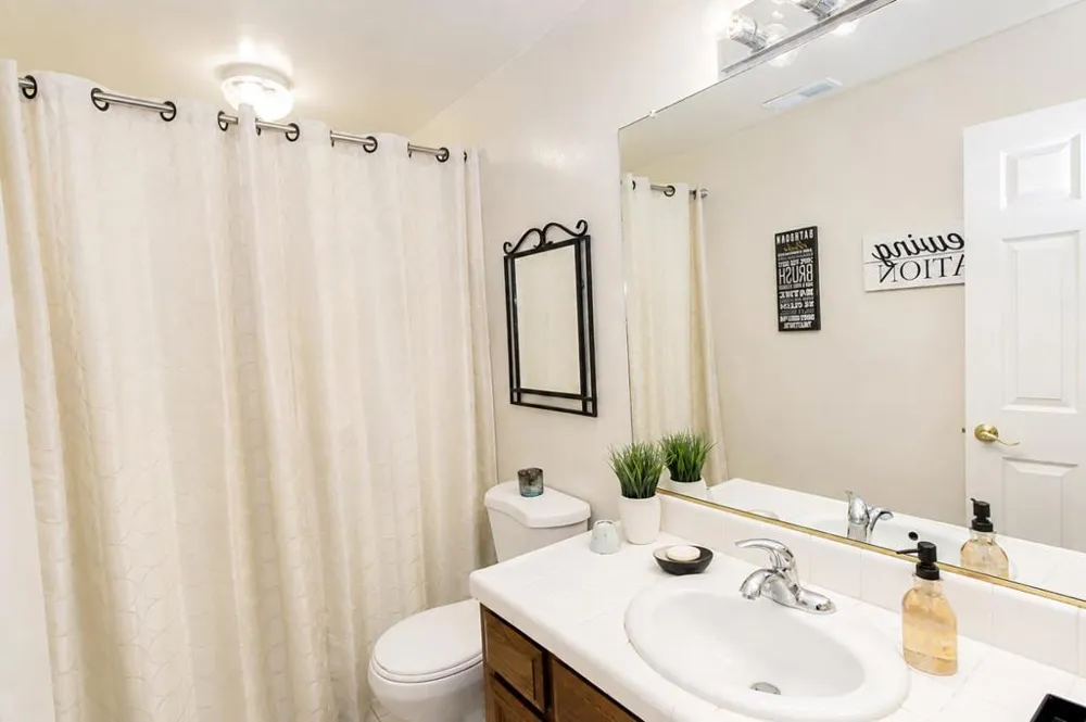 25912 Hayward Boulevard #215 Hayward, CA 94542