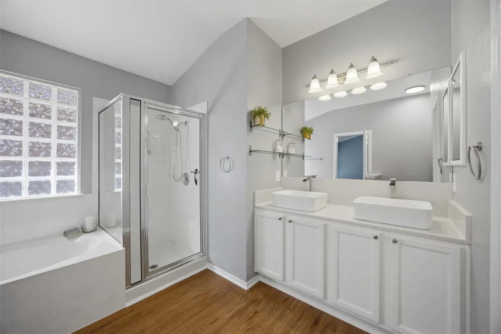 945 King Cotton Lane Round Rock, TX 78664
