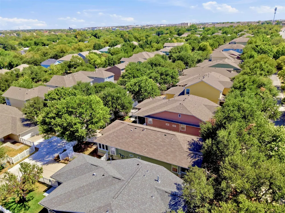 945 King Cotton Lane Round Rock, TX 78664