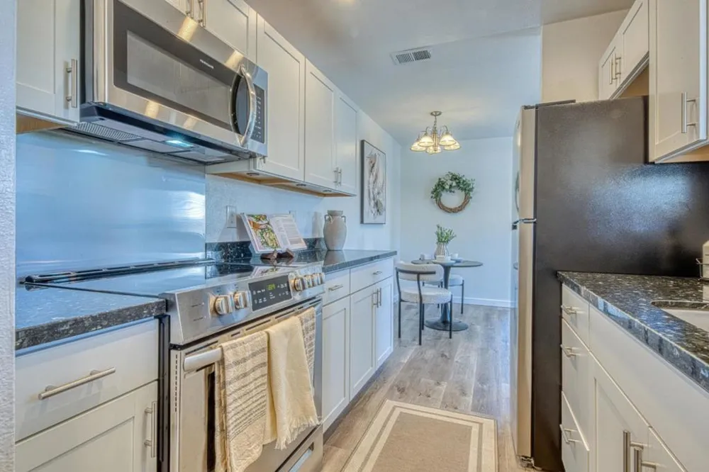 1889 Cherokee Drive #4 Salinas, CA 93906