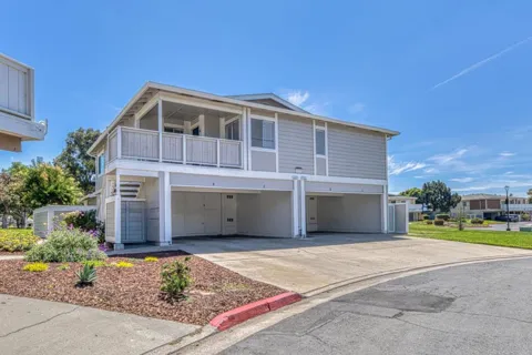 1889 Cherokee Drive #4
