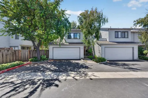 1205 Sierra Village Way