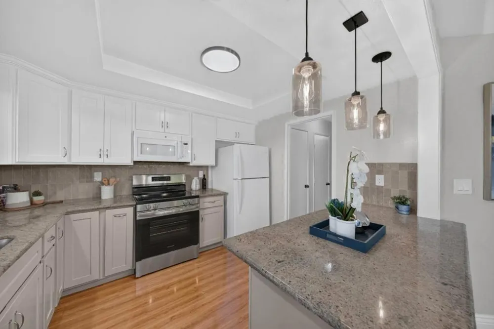 1205 Sierra Village Way San Jose, CA 95132
