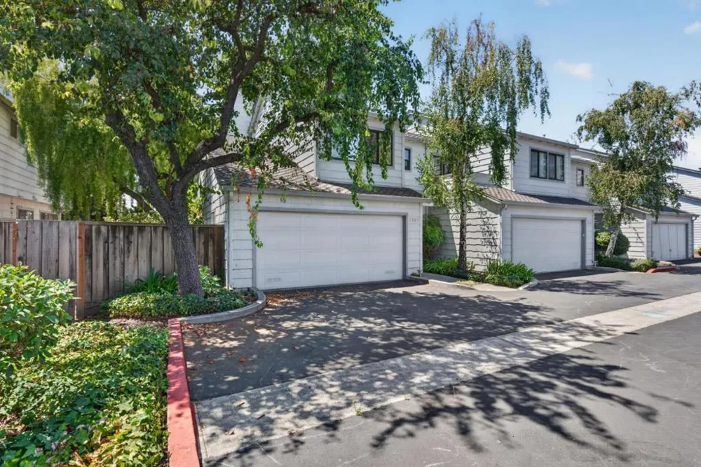 1205 Sierra Village Way San Jose, CA 95132