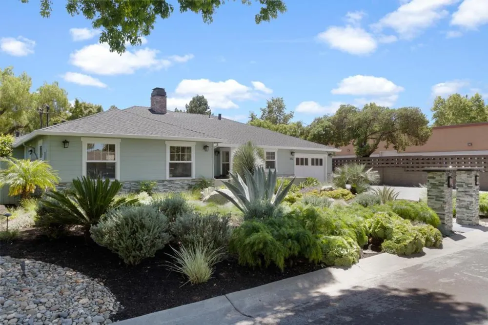 1052 Mcbain Avenue Campbell, CA 95008