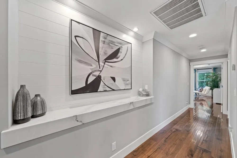 1052 Mcbain Avenue Campbell, CA 95008
