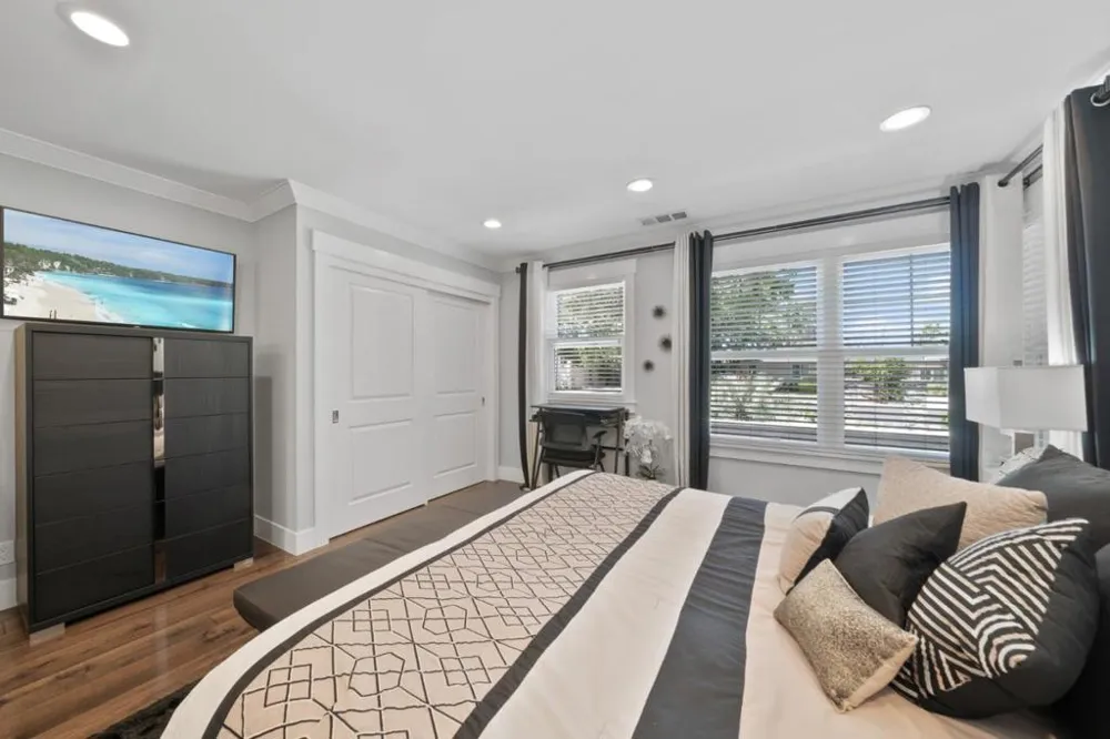 1052 Mcbain Avenue Campbell, CA 95008