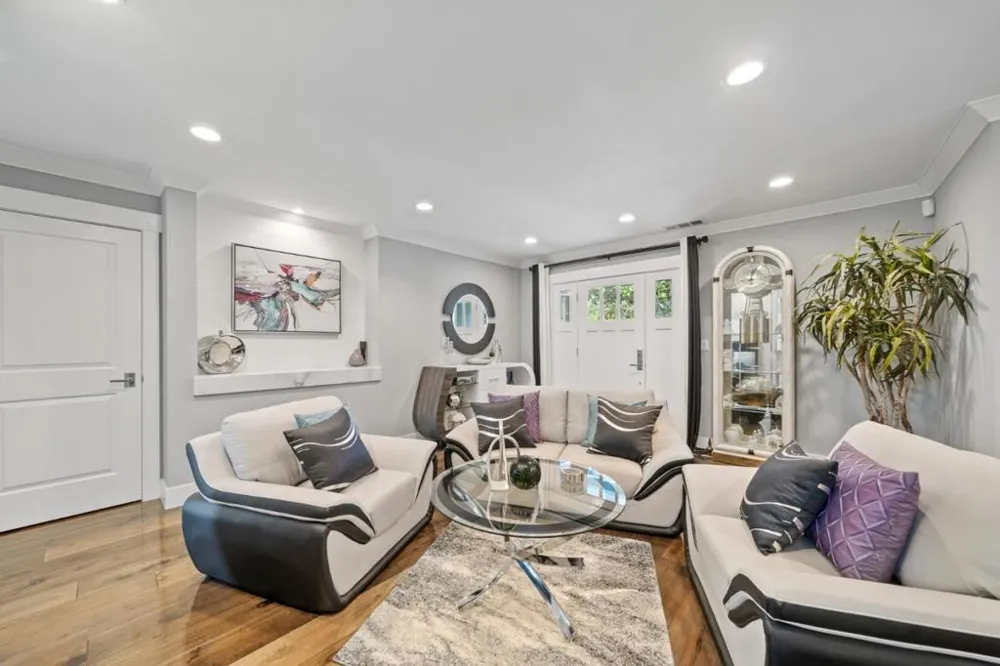 1052 Mcbain Avenue Campbell, CA 95008