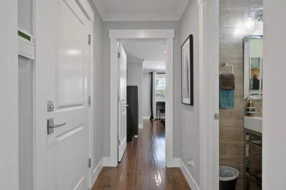 1052 Mcbain Avenue Campbell, CA 95008