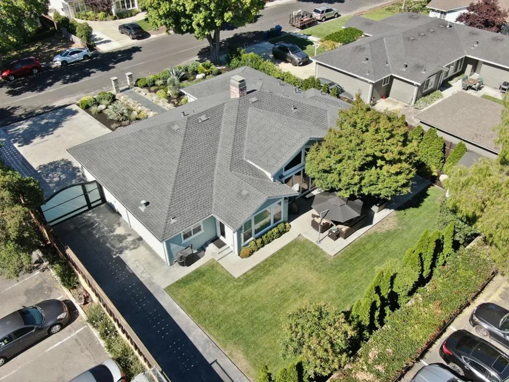 1052 Mcbain Avenue Campbell, CA 95008