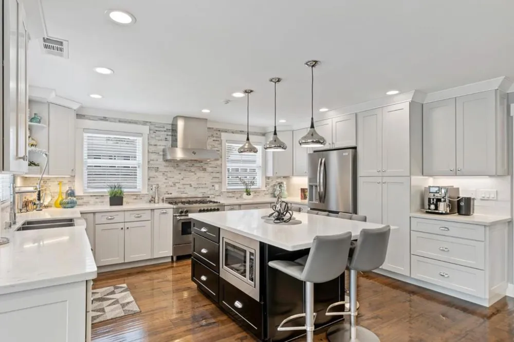 1052 Mcbain Avenue Campbell, CA 95008