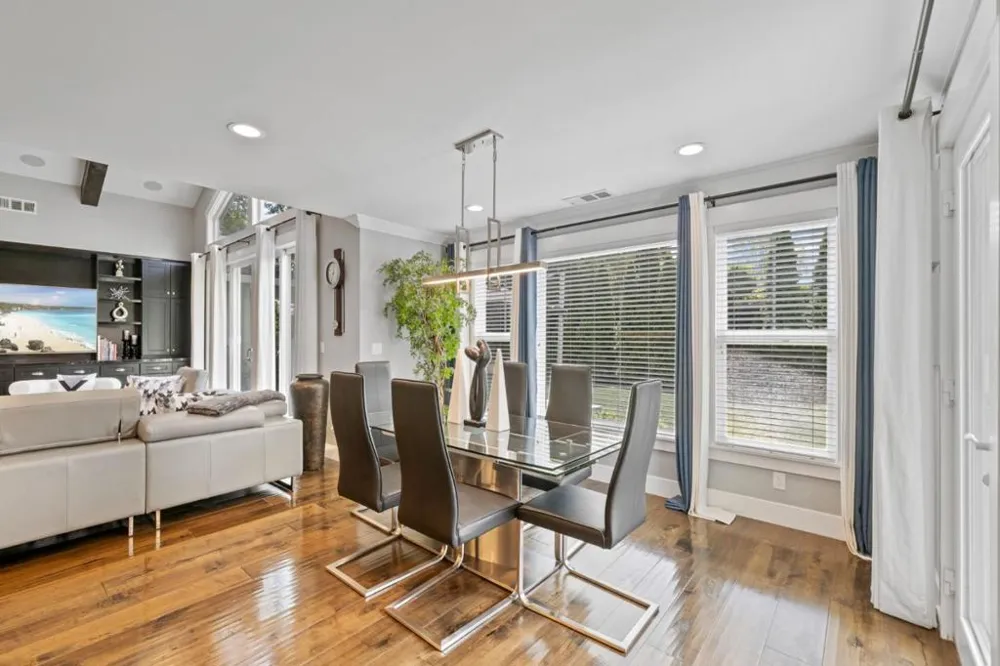 1052 Mcbain Avenue Campbell, CA 95008